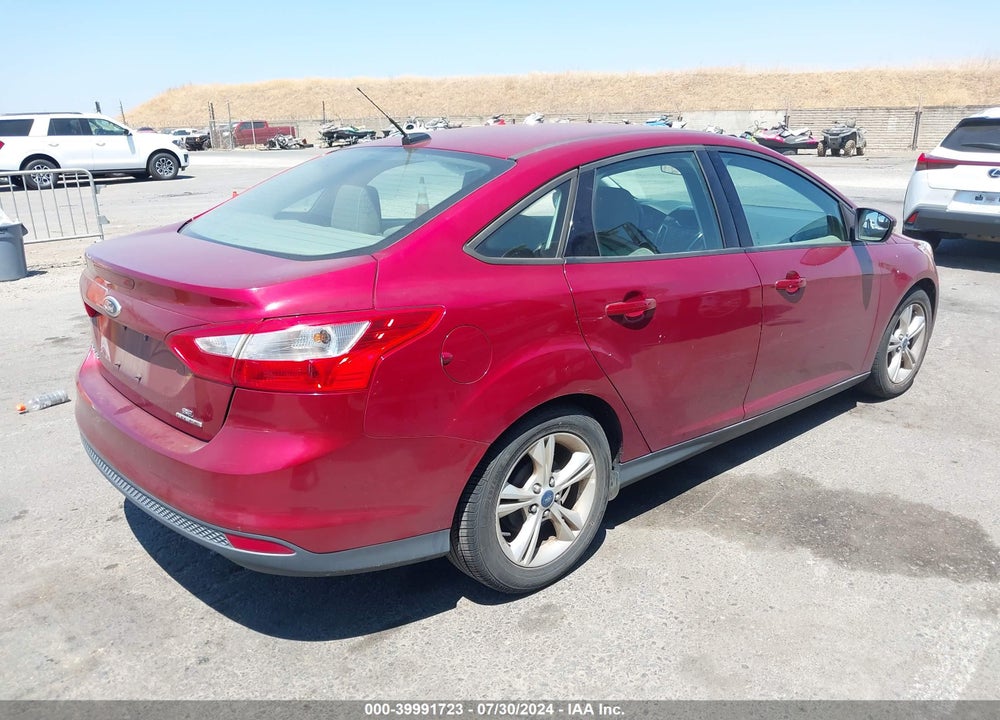2014 FORD FOCUS SE VIN: 1FADP3F27EL145894