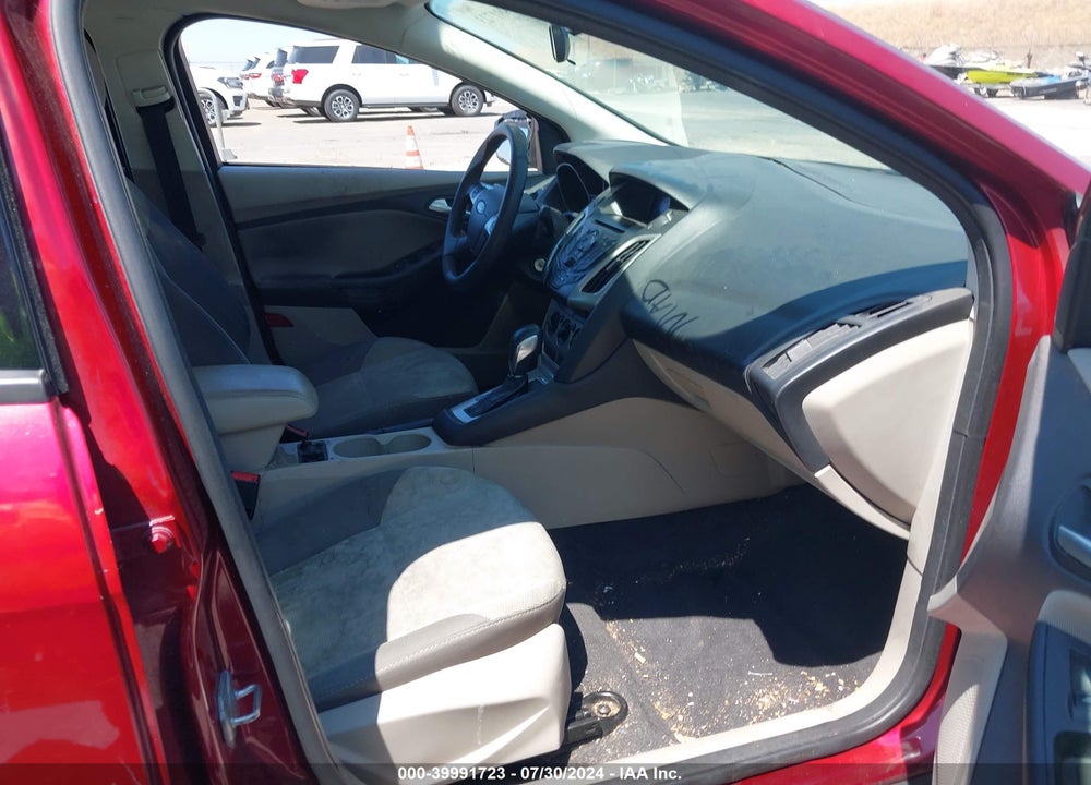 2014 FORD FOCUS SE VIN: 1FADP3F27EL145894