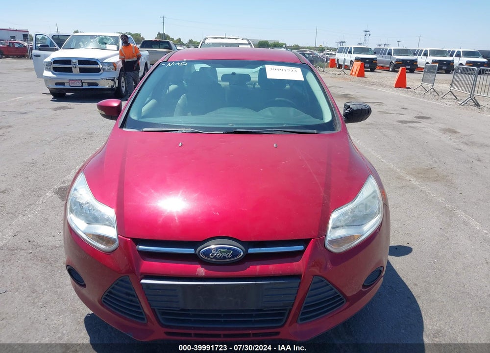 2014 FORD FOCUS SE VIN: 1FADP3F27EL145894