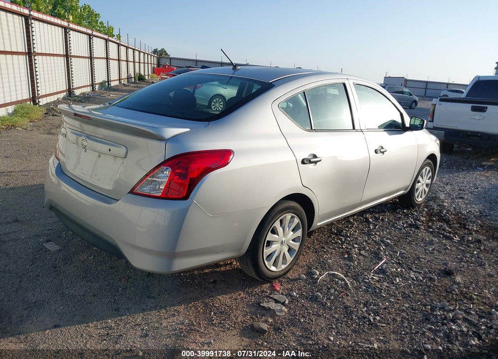 2019 NISSAN VERSA 1.6 S+ VIN: 3N1CN7AP9KL813025