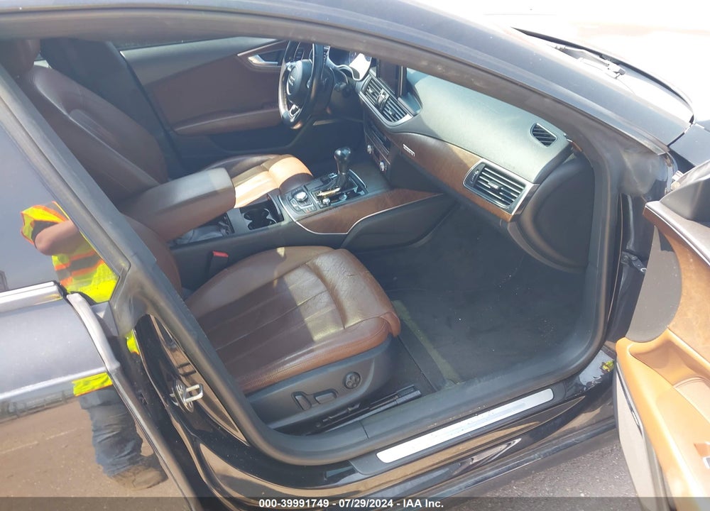 2012 AUDI A7 PREMIUM VIN: WAU2GAFC4CN087286