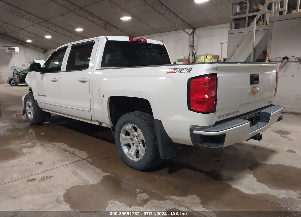 2018 CHEVROLET SILVERADO 1500 2LT VIN: 3GCUKRECXJG456815