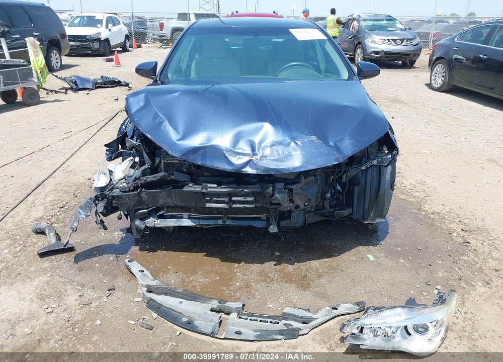 2015 TOYOTA CAMRY LE VIN: 4T4BF1FK2FR477084
