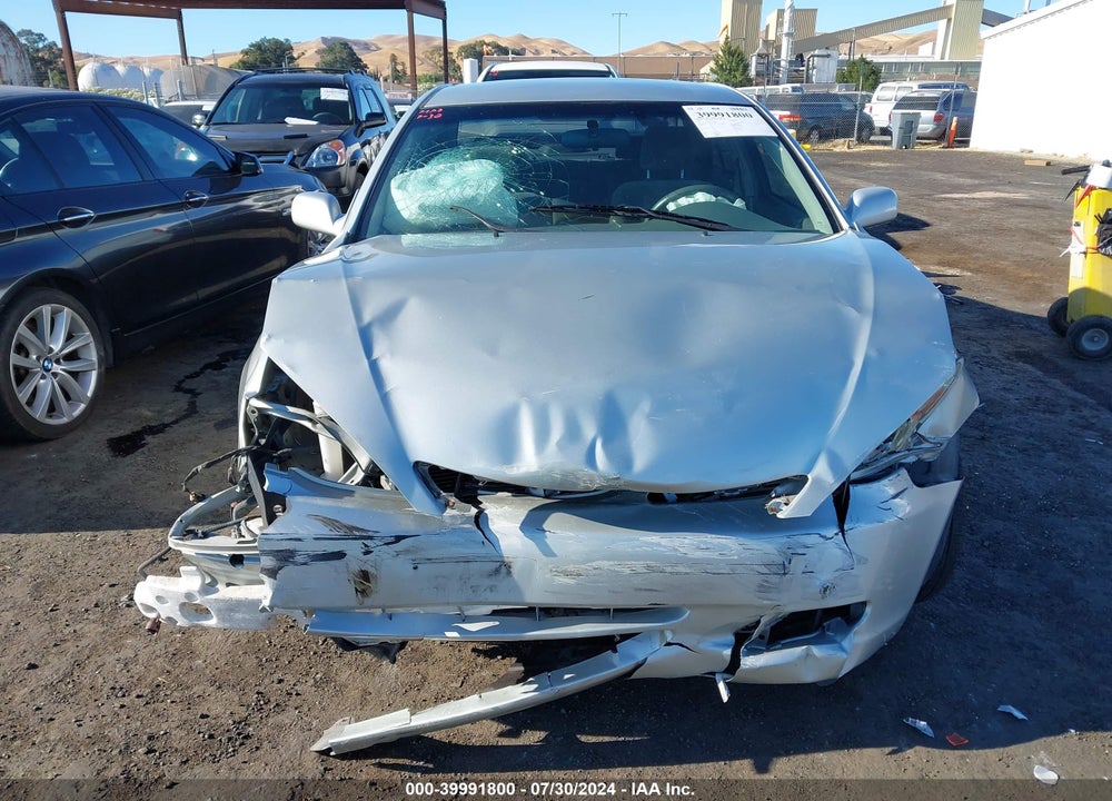 2002 TOYOTA CAMRY LE VIN: JTDBE32K320126804