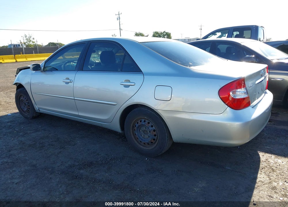 2002 TOYOTA CAMRY LE VIN: JTDBE32K320126804