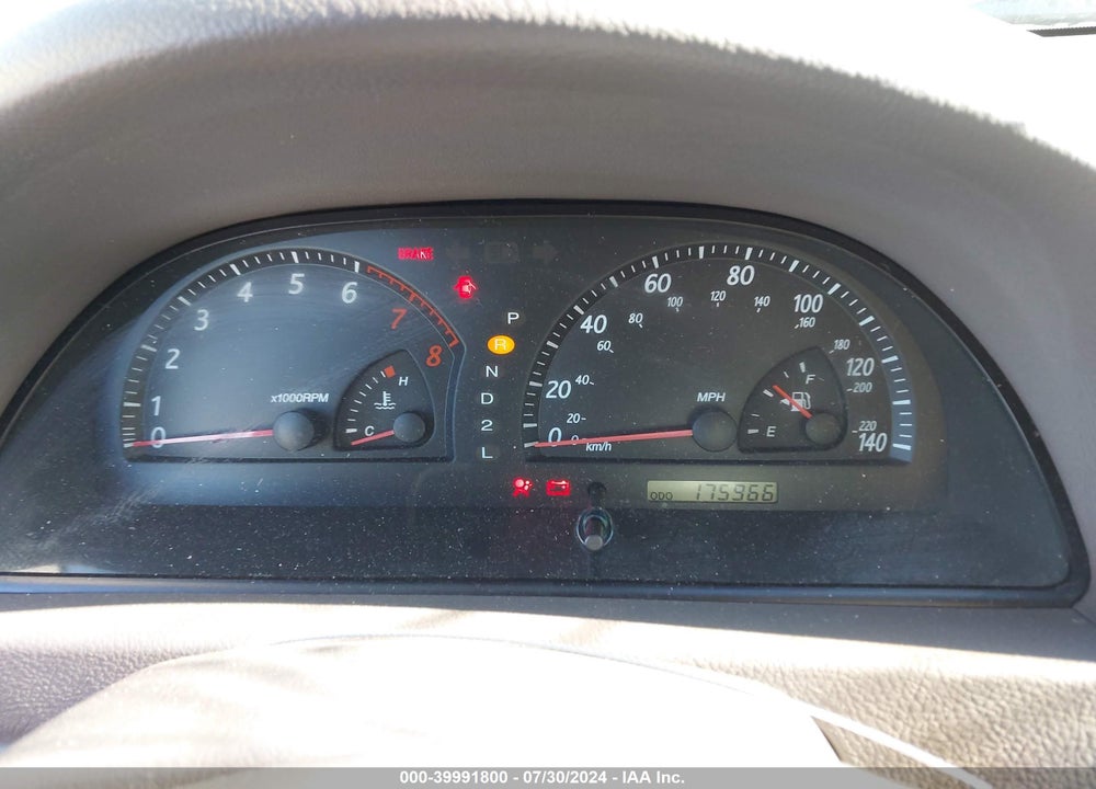 2002 TOYOTA CAMRY LE VIN: JTDBE32K320126804