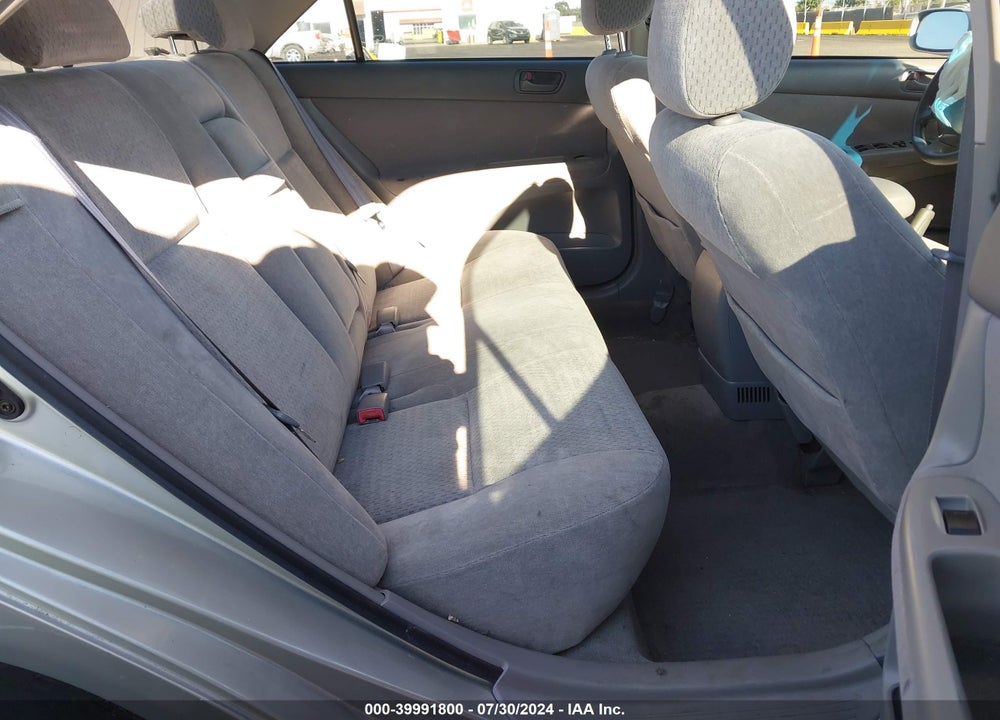 2002 TOYOTA CAMRY LE VIN: JTDBE32K320126804