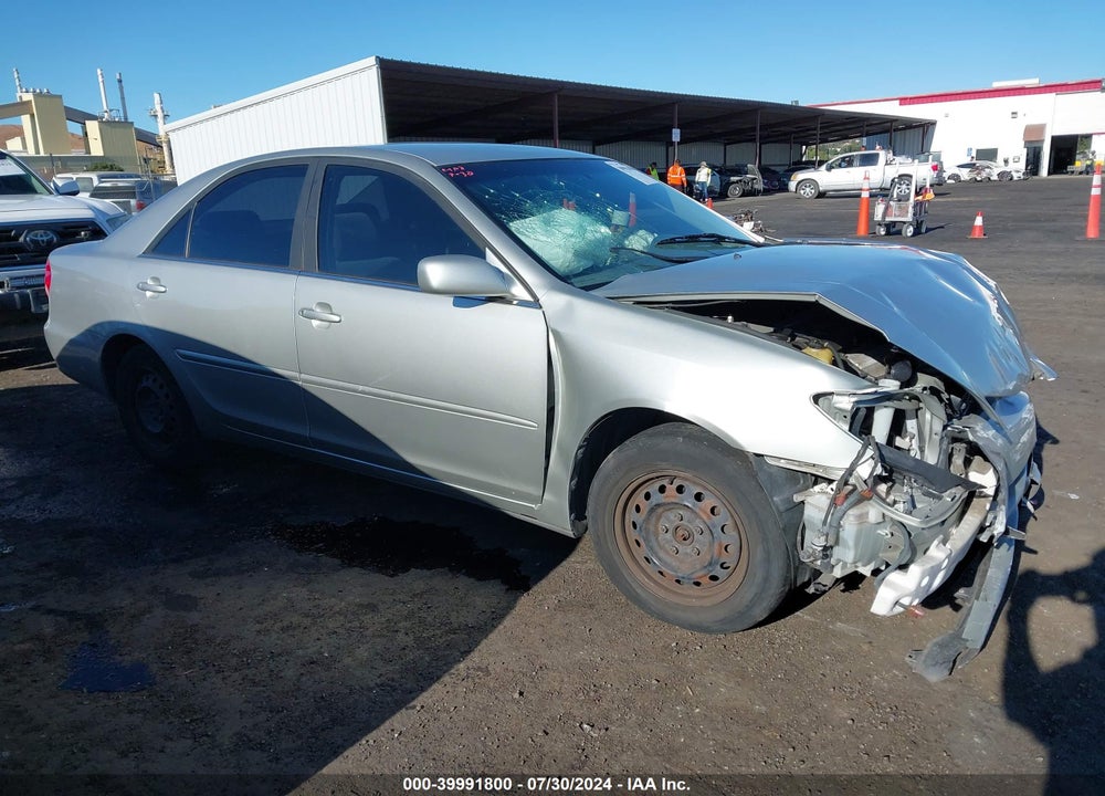 2002 TOYOTA CAMRY LE VIN: JTDBE32K320126804