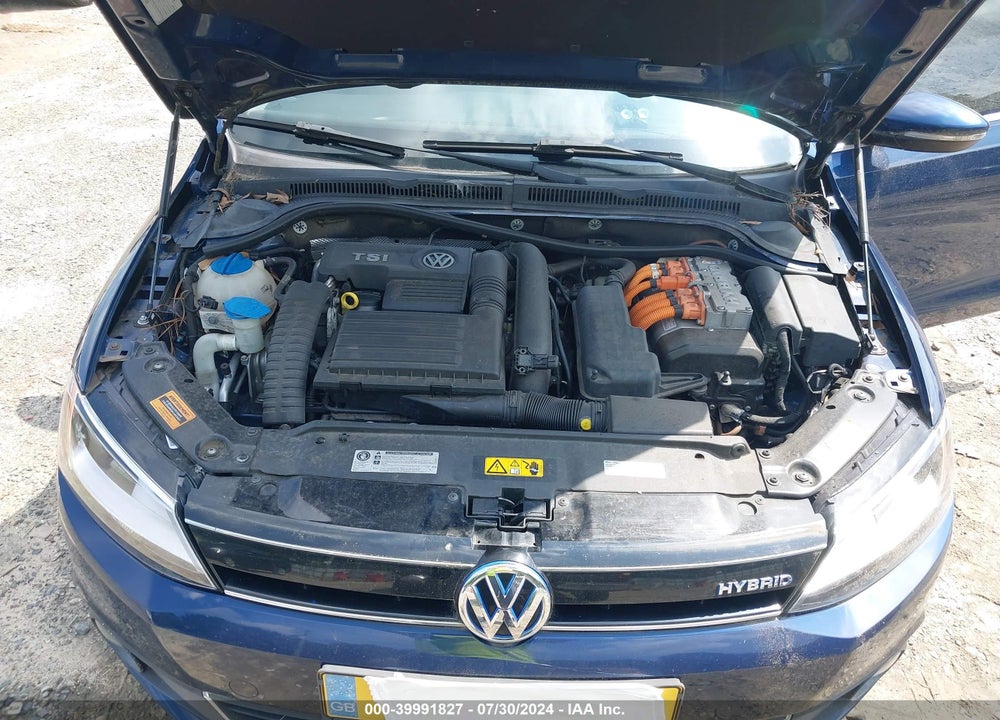 2013 VOLKSWAGEN JETTA HYBRID SEL VIN: 3VW637AJ7DM206188