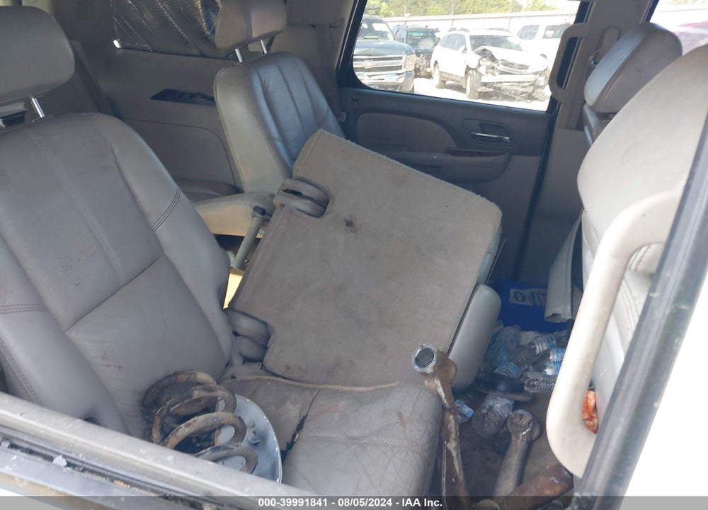 2007 CHEVROLET TAHOE LT VIN: 1GNFK130X7R144173