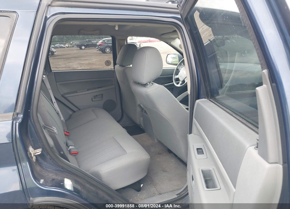 2005 JEEP GRAND CHEROKEE LAREDO VIN: 1J8GR48K85C711414