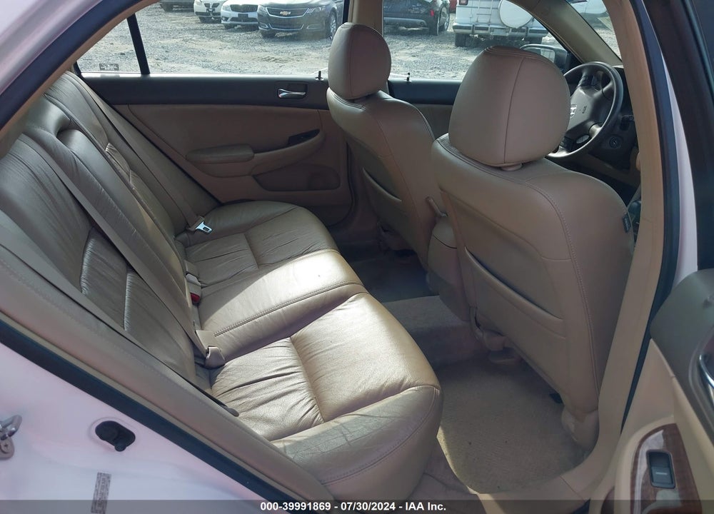 2007 HONDA ACCORD 3.0 EX VIN: 1HGCM66827A069604