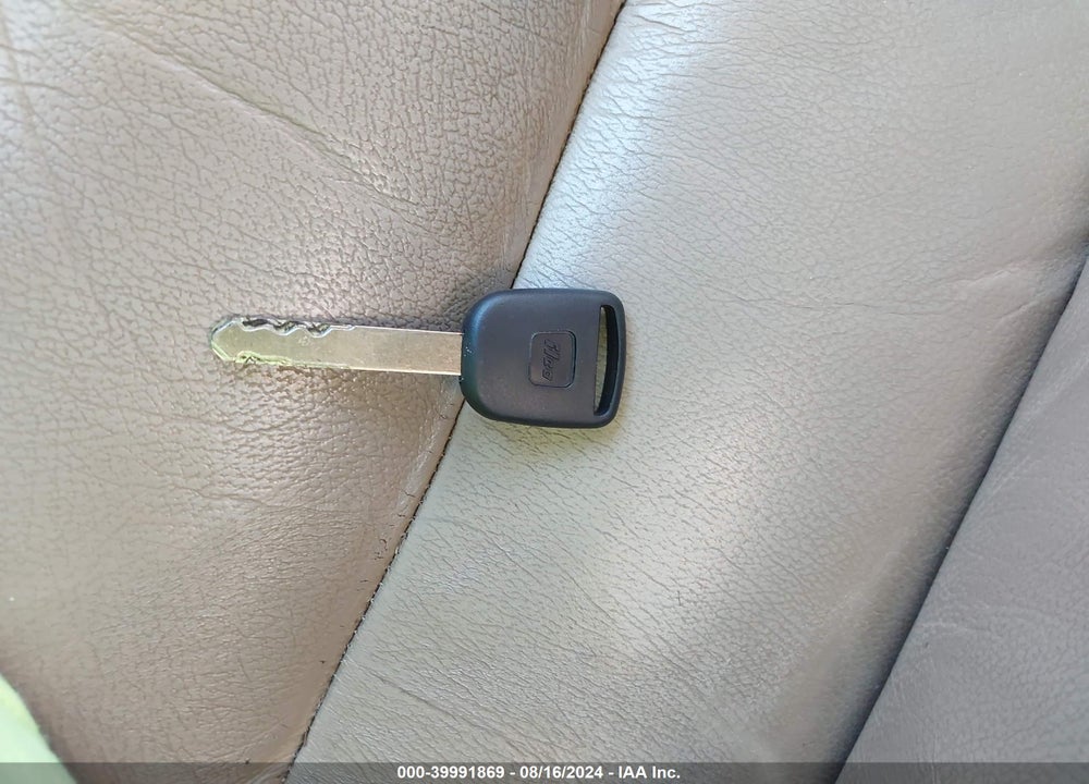 2007 HONDA ACCORD 3.0 EX VIN: 1HGCM66827A069604