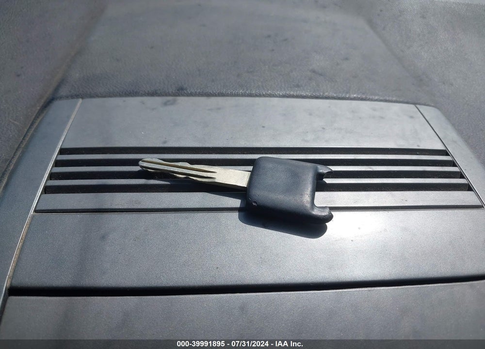 2011 NISSAN SENTRA 2.0 VIN: 3N1AB6AP2BL677279