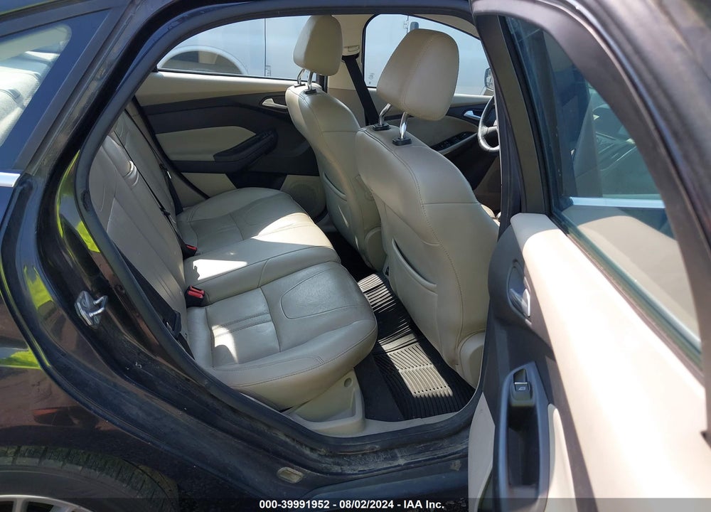 2012 FORD FOCUS SEL VIN: 1FAHP3H23CL367425
