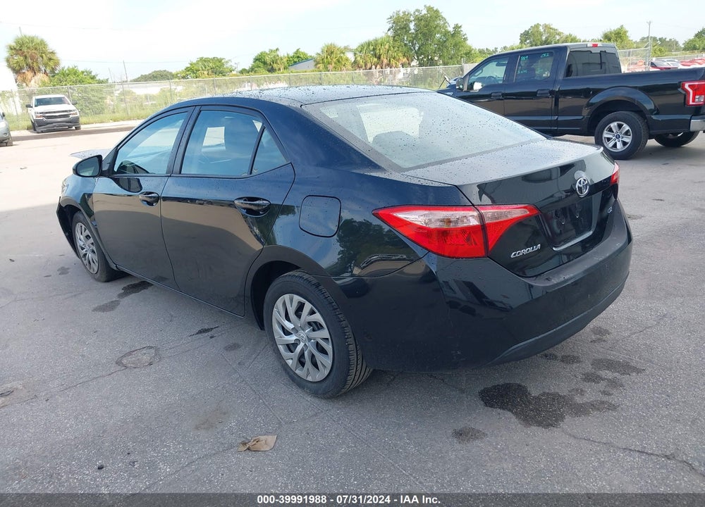 2019 TOYOTA COROLLA LE VIN: 2T1BURHE6KC236081