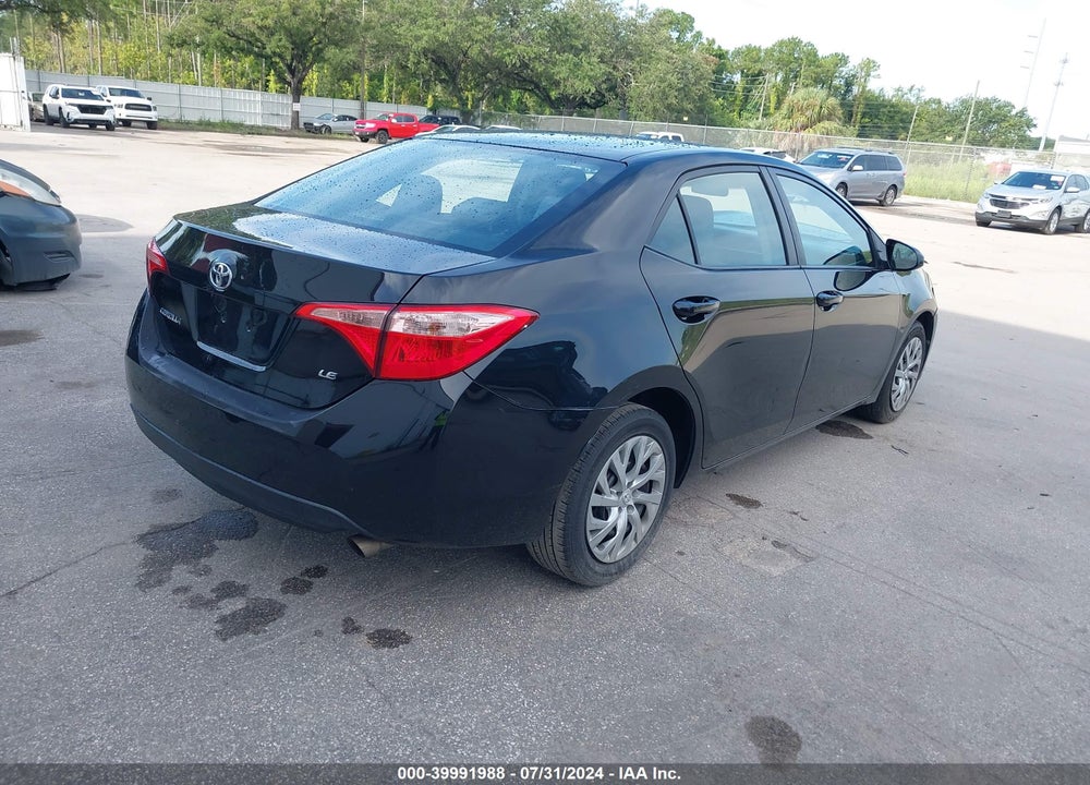 2019 TOYOTA COROLLA LE VIN: 2T1BURHE6KC236081