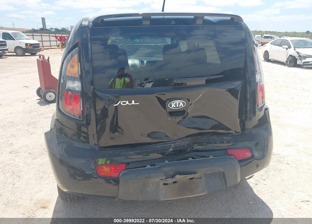 2011 KIA SOUL VIN: KNDJT2A2XB7350088