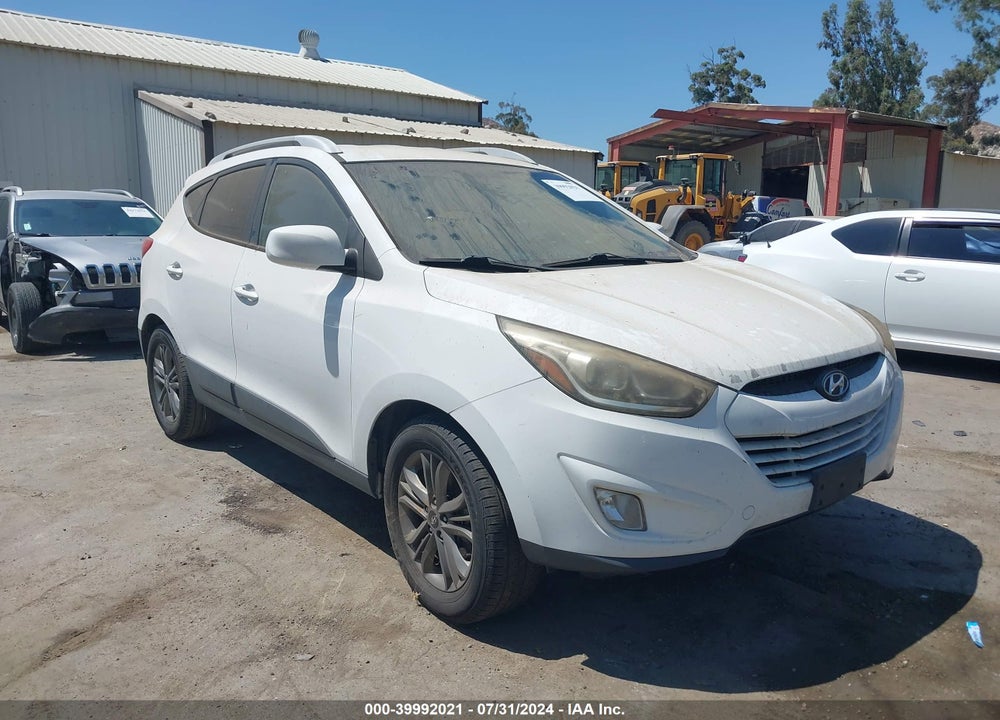 2015 HYUNDAI TUCSON SE VIN: KM8JU3AG0FU010756
