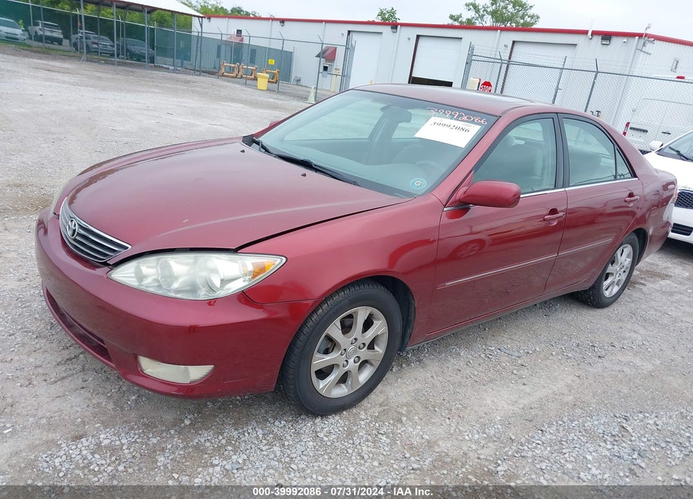 2005 TOYOTA CAMRY XLE VIN: 4T1BE32K15U401398