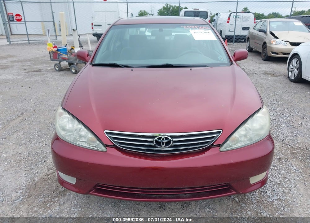 2005 TOYOTA CAMRY XLE VIN: 4T1BE32K15U401398