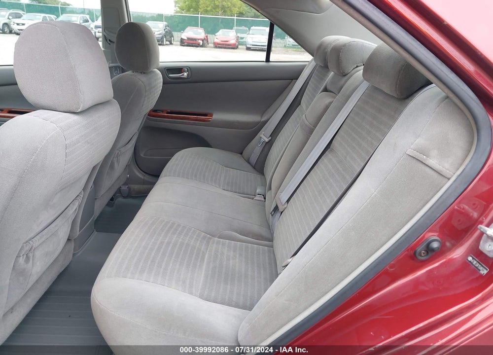 2005 TOYOTA CAMRY XLE VIN: 4T1BE32K15U401398