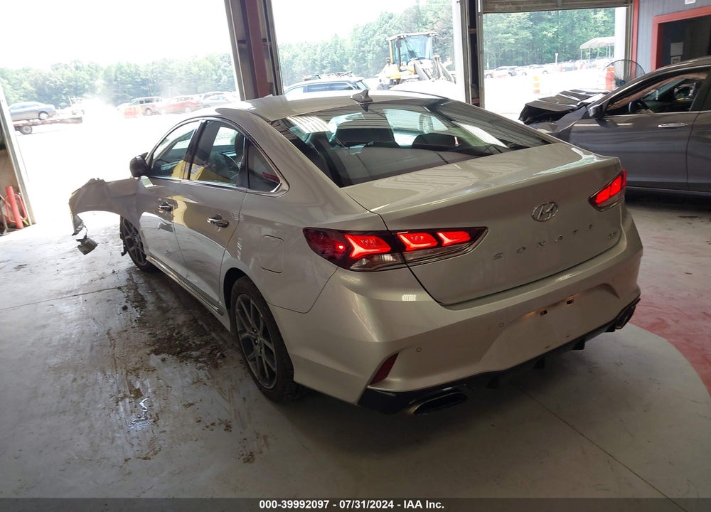 2018 HYUNDAI SONATA LIMITED 2.0T VIN: 5NPE34AB1JH699972