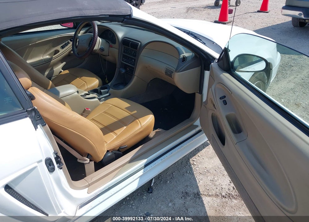 2000 FORD MUSTANG VIN: 1FAFP4444YF165865