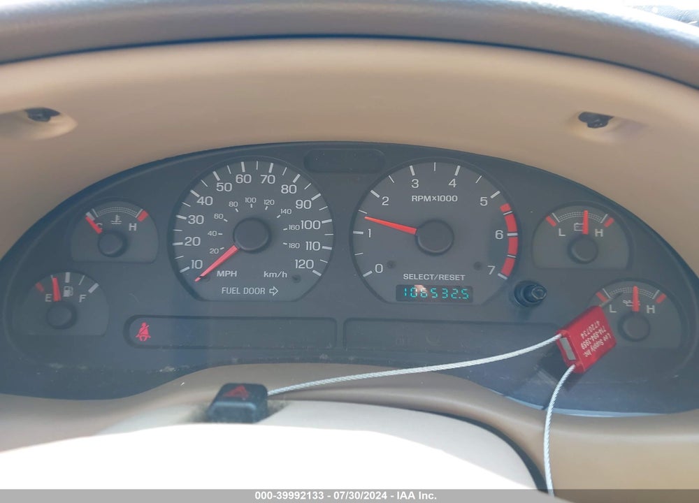 2000 FORD MUSTANG VIN: 1FAFP4444YF165865