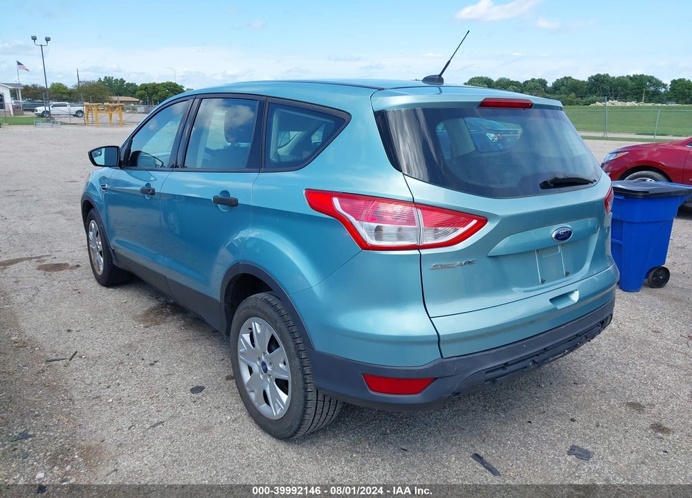 2013 FORD ESCAPE S VIN: 1FMCU0F73DUC32348