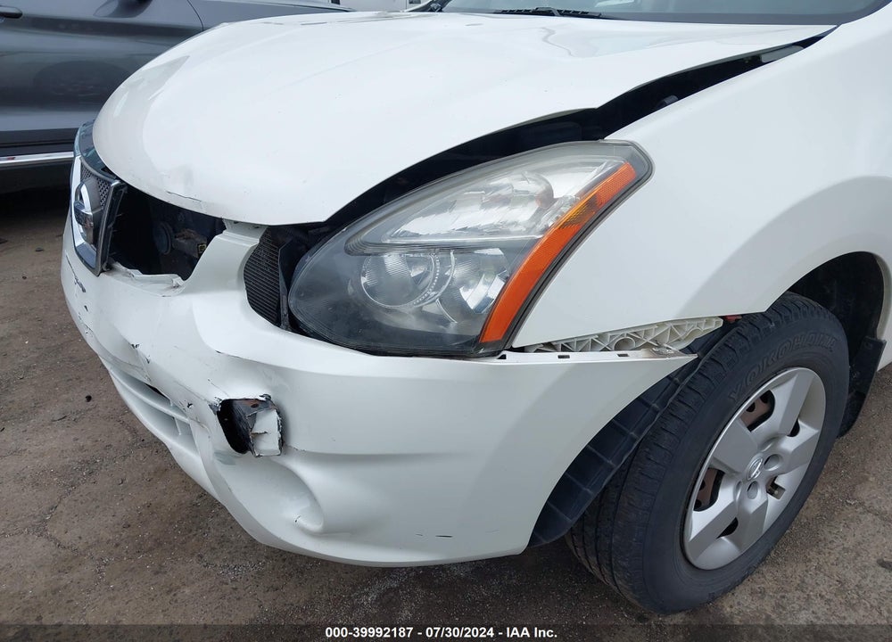 2014 NISSAN ROGUE SELECT S VIN: JN8AS5MV5EW722011