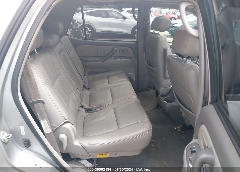 2001 TOYOTA SEQUOIA LIMITED V8 VIN: 5TDBT48AX1S032487
