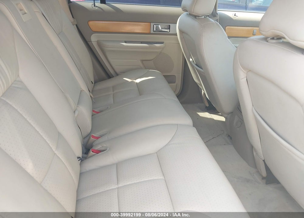 2007 LINCOLN MKX VIN: 2LMDU88C57BJ20484