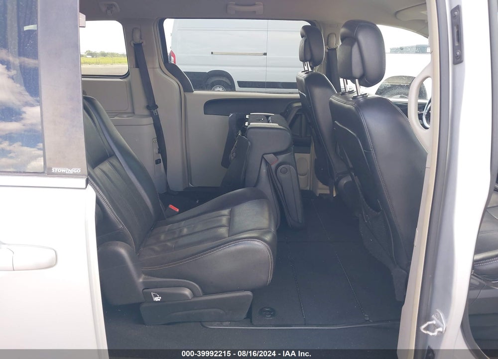 2012 CHRYSLER TOWN & COUNTRY TOURING VIN: 2C4RC1BG2CR367782