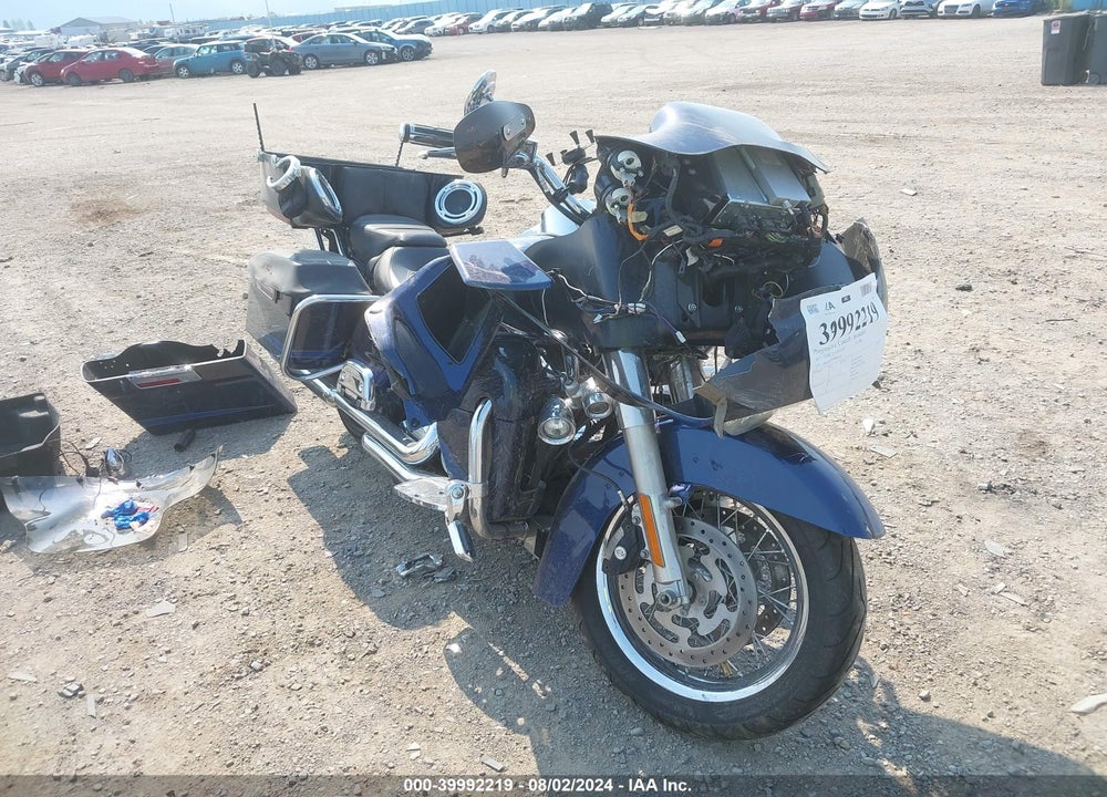 2012 HARLEY-DAVIDSON FLTRU ROAD GLIDE ULTRA VIN: 1HD1KGM17CB668122
