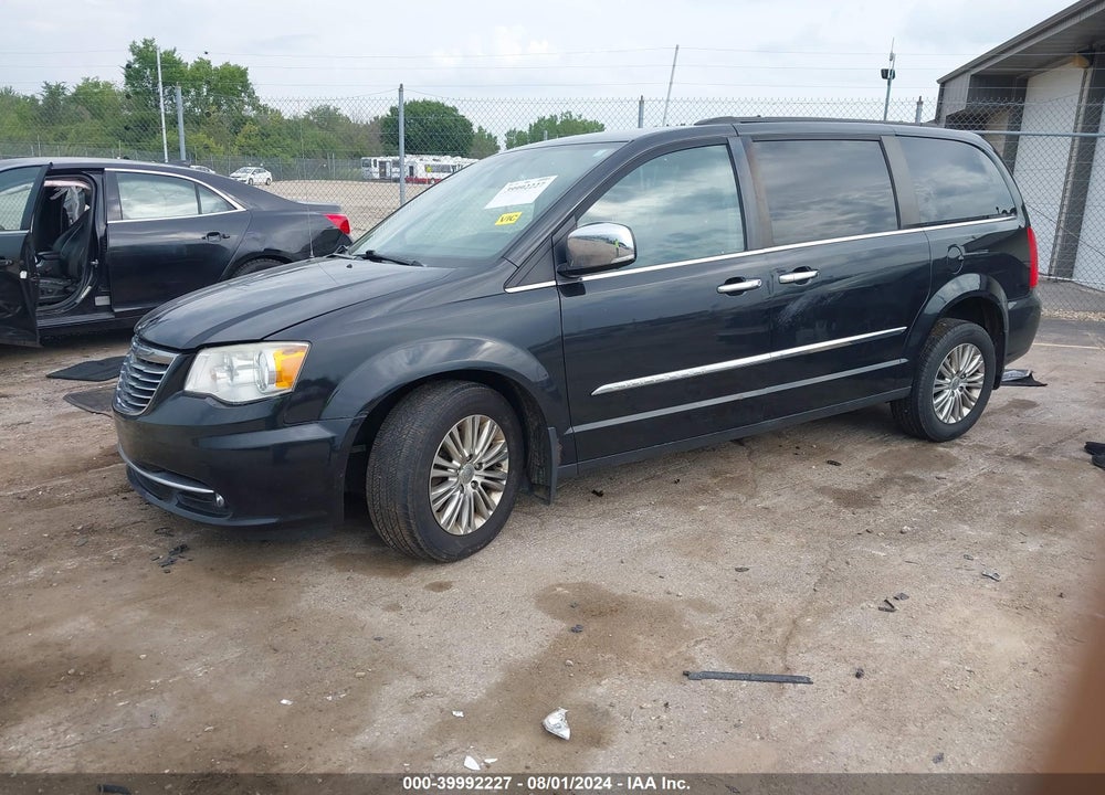 2016 CHRYSLER TOWN & COUNTRY TOURING-L ANNIVERSARY EDITION VIN: 2C4RC1CG6GR111228
