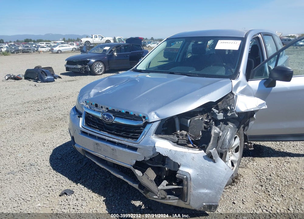 2018 SUBARU FORESTER 2.5I VIN: JF2SJAAC0JH598048