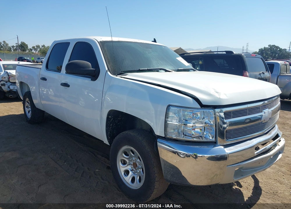 2013 CHEVROLET SILVERADO 1500 LT VIN: 3GCPCSEA6DG312179
