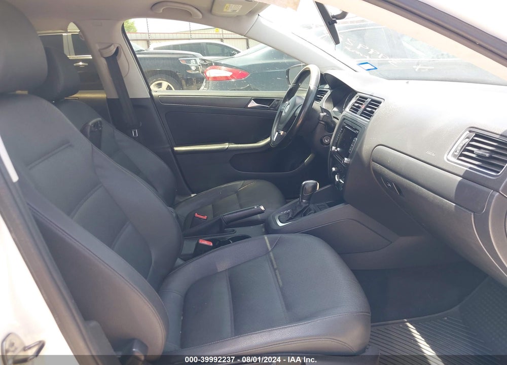 2012 VOLKSWAGEN JETTA 2.5L SE VIN: 3VWDX7AJ9CM302057