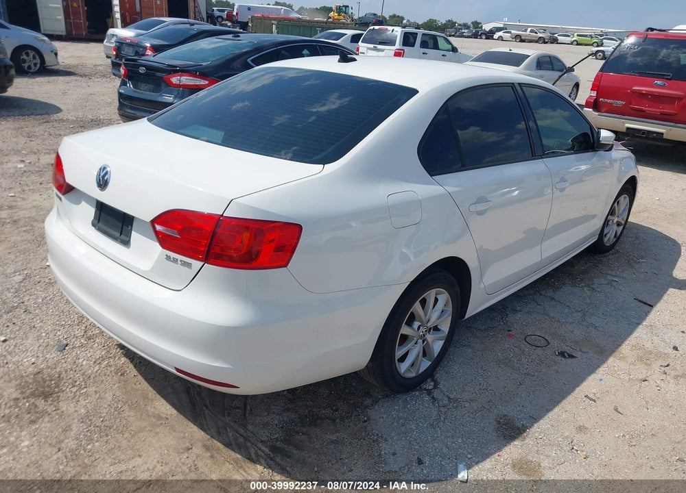 2012 VOLKSWAGEN JETTA 2.5L SE VIN: 3VWDX7AJ9CM302057