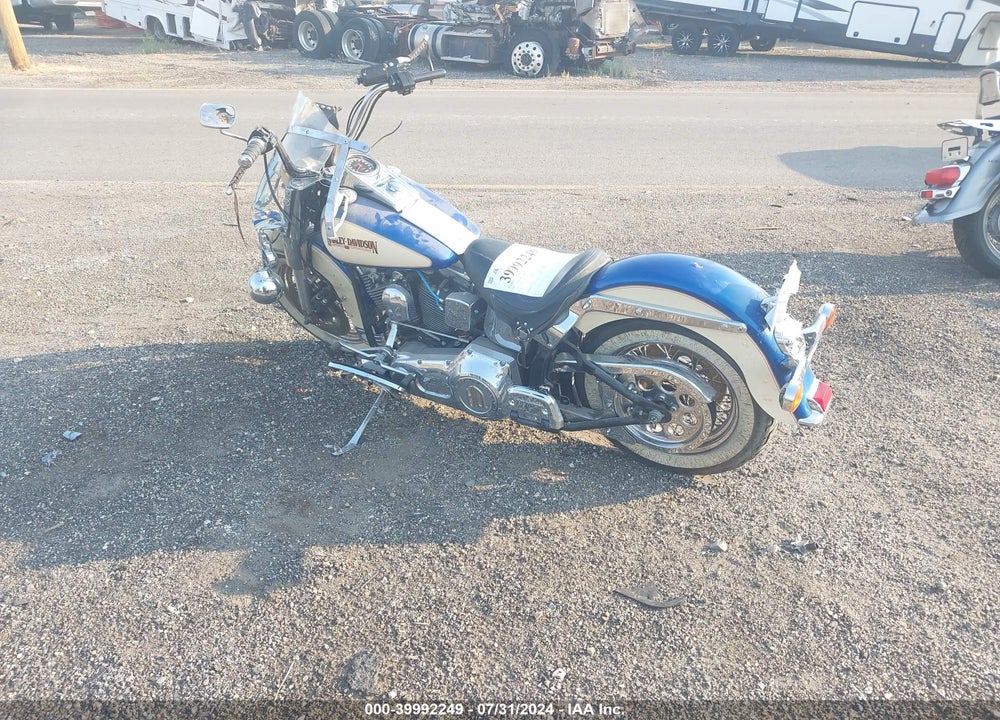 1992 HARLEY-DAVIDSON FLSTC VIN: 1HD1BJL4XNY018676