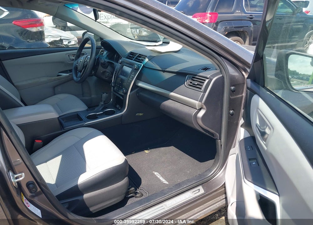 2016 TOYOTA CAMRY SE VIN: 4T1BF1FKXGU124457