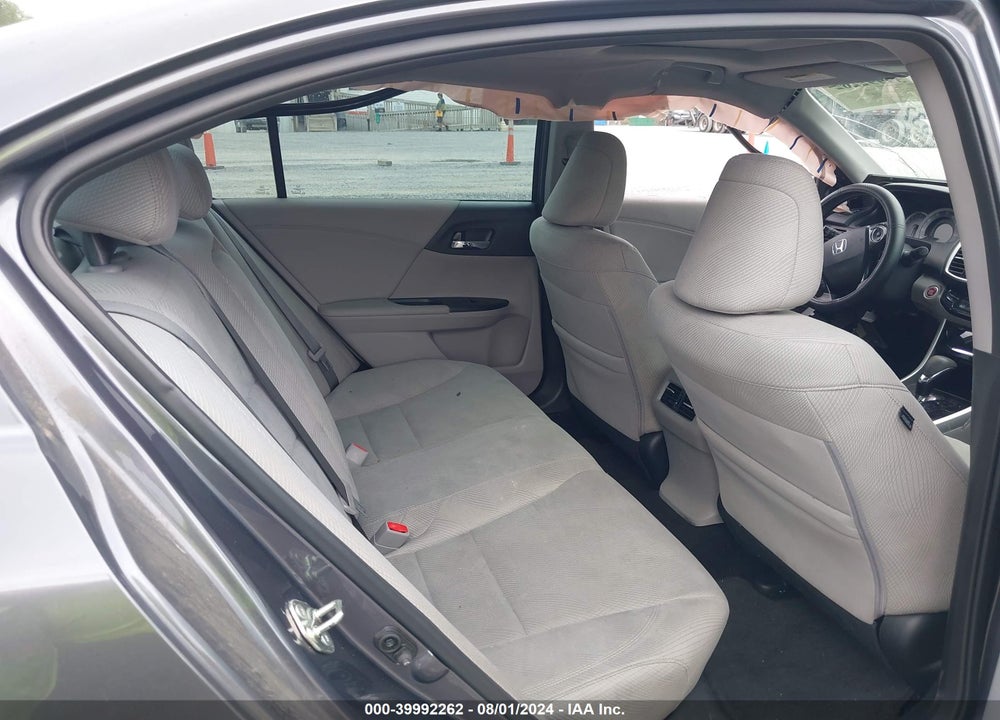 2017 HONDA ACCORD EX VIN: 1HGCR2F74HA179119
