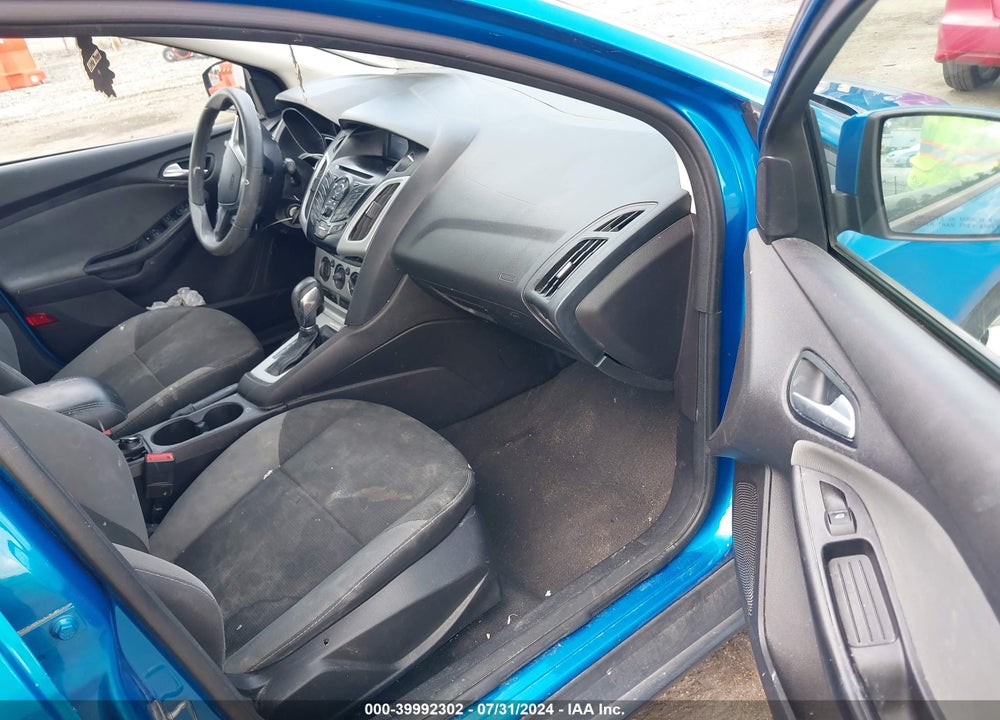 2014 FORD FOCUS SE VIN: 1FADP3F27EL405775