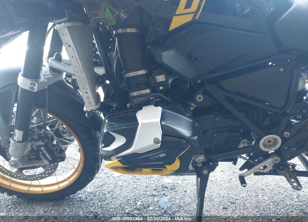 2022 BMW R 1250 GS VIN: WB10M0307N6F98365