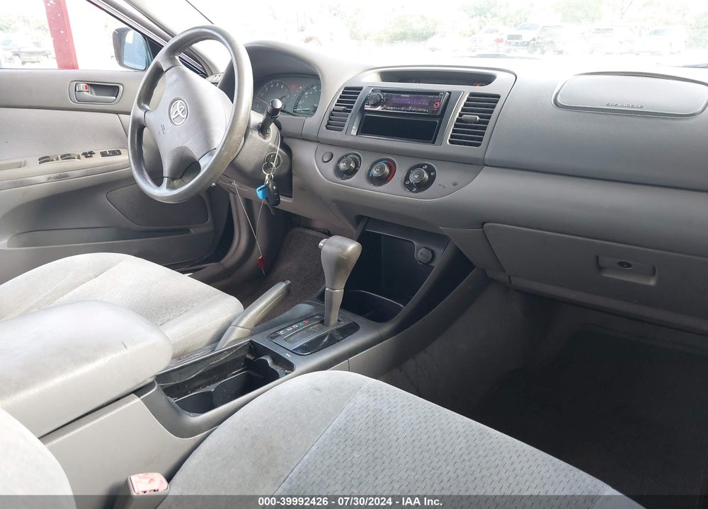 2004 TOYOTA CAMRY LE VIN: 4T1BE32KX4U373745