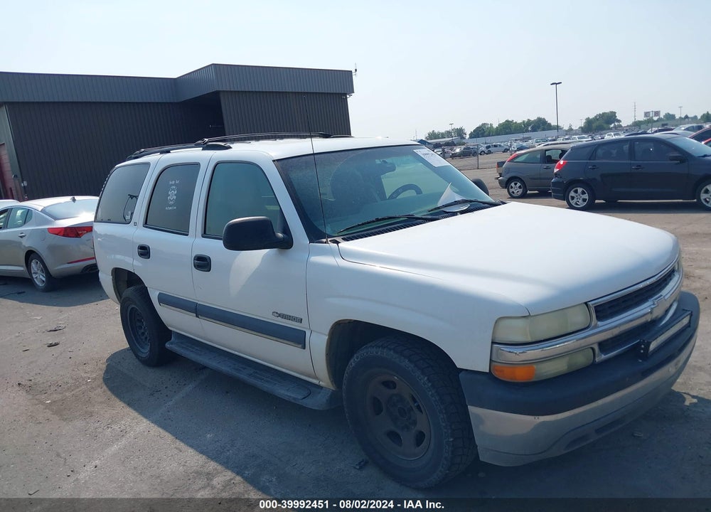 2002 CHEVROLET TAHOE LS VIN: 1GNEC13T82R202020