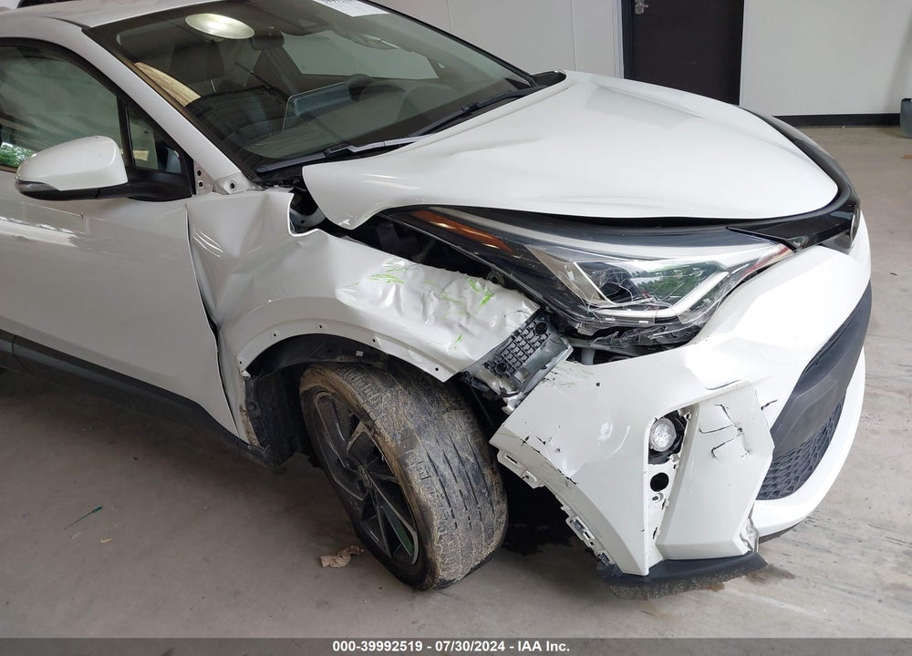 2021 TOYOTA C-HR LIMITED VIN: NMTKHMBX7MR132421