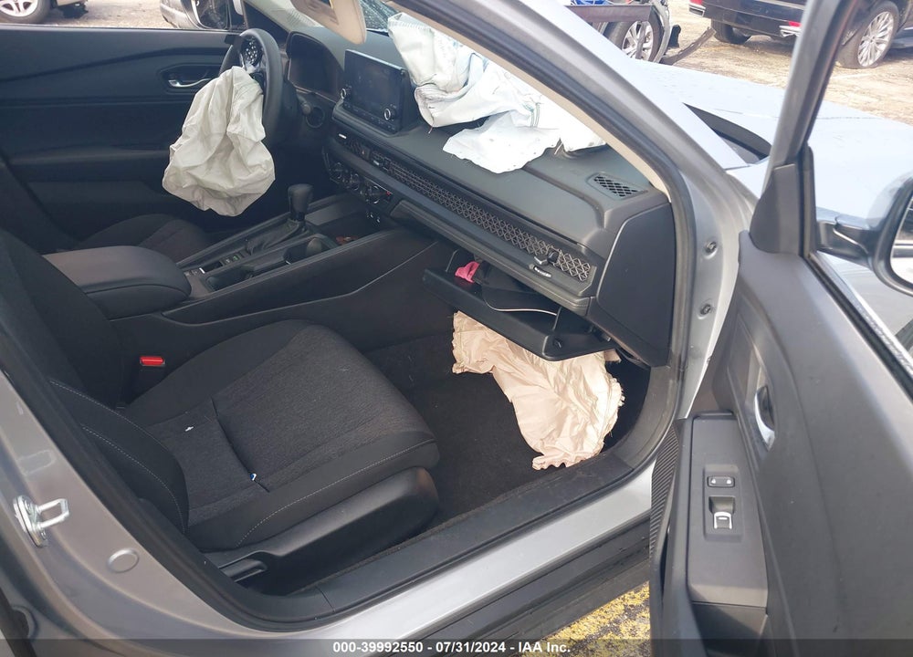 2024 HONDA ACCORD EX VIN: 1HGCY1F37RA048780