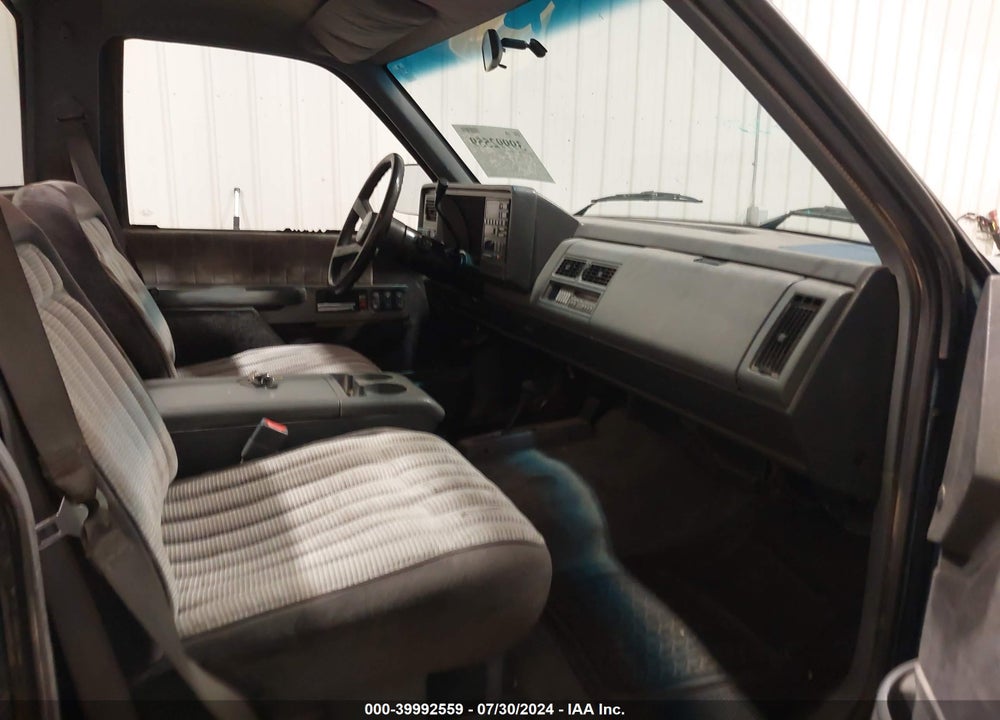 1990 GMC SIERRA K1500 VIN: 1GTDK14K5LZ527612